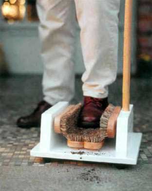 Чистка обуви